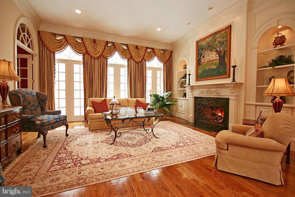 THE RESERVE - Residential