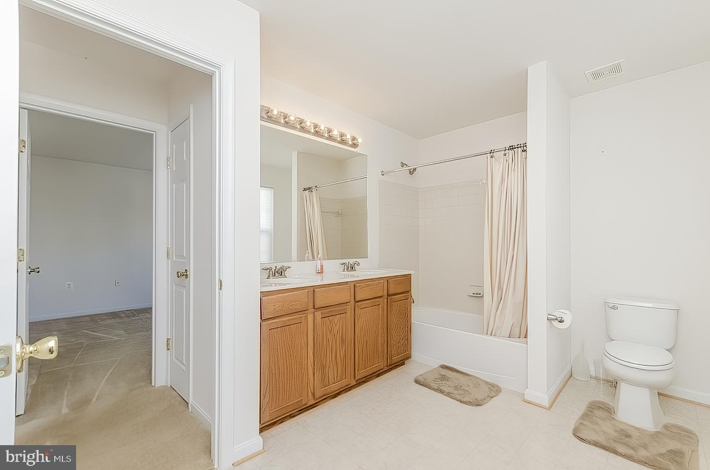 HUNTFIELD - Residential