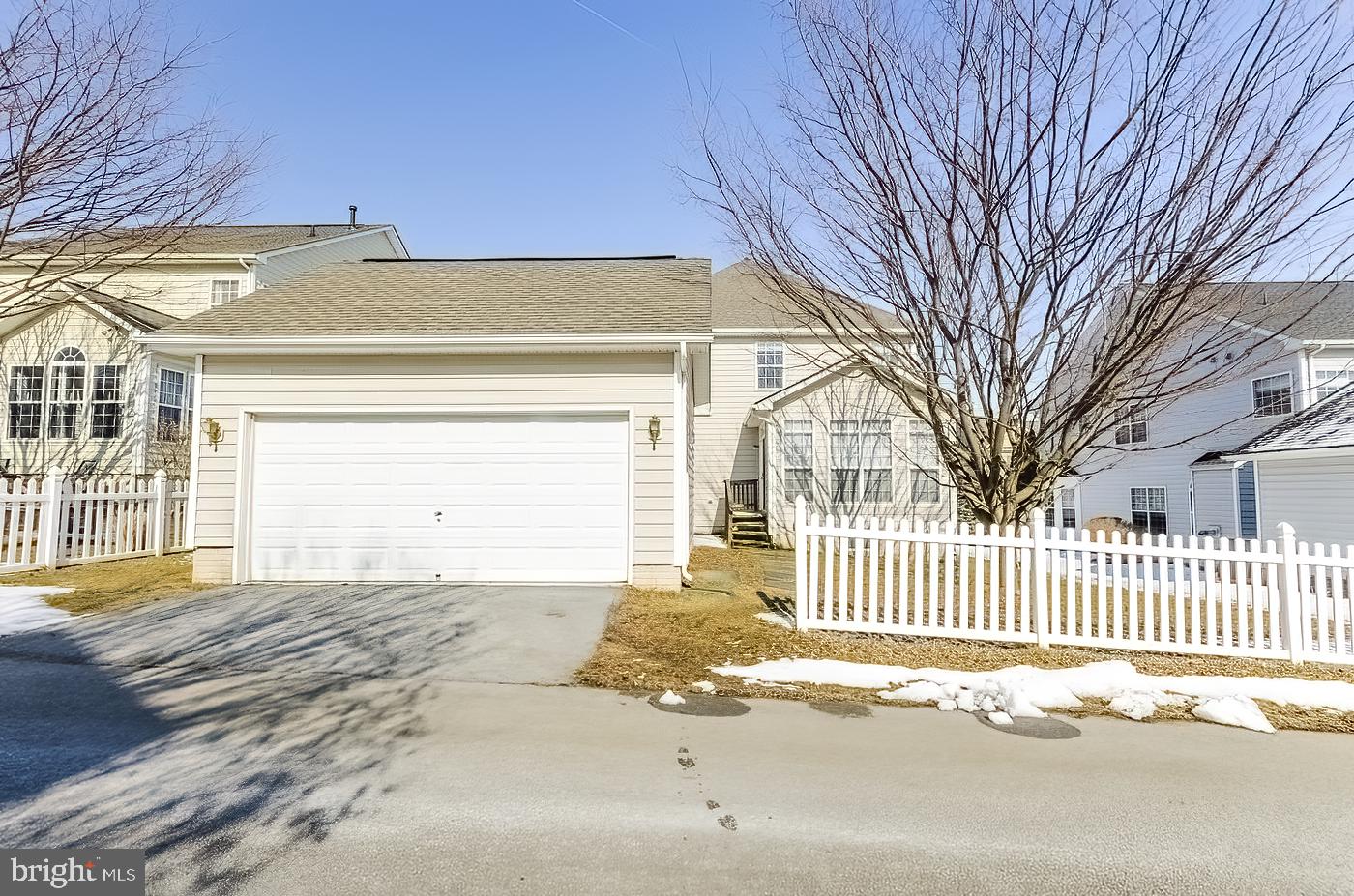 HUNTFIELD - Residential