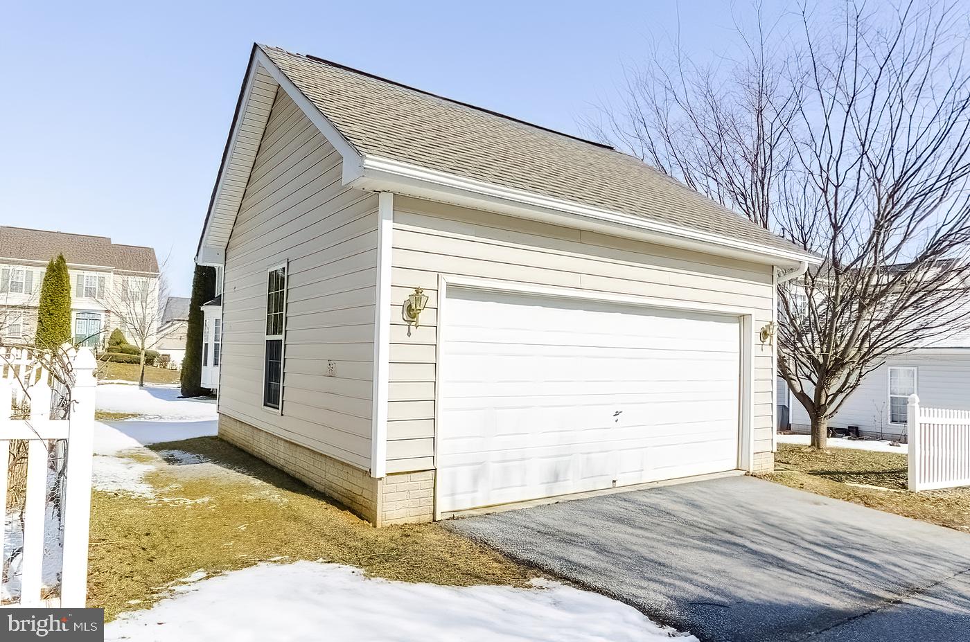 HUNTFIELD - Residential