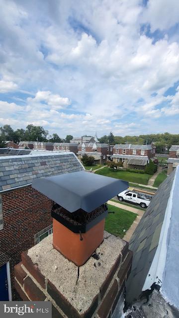 LAWNDALE - Residential