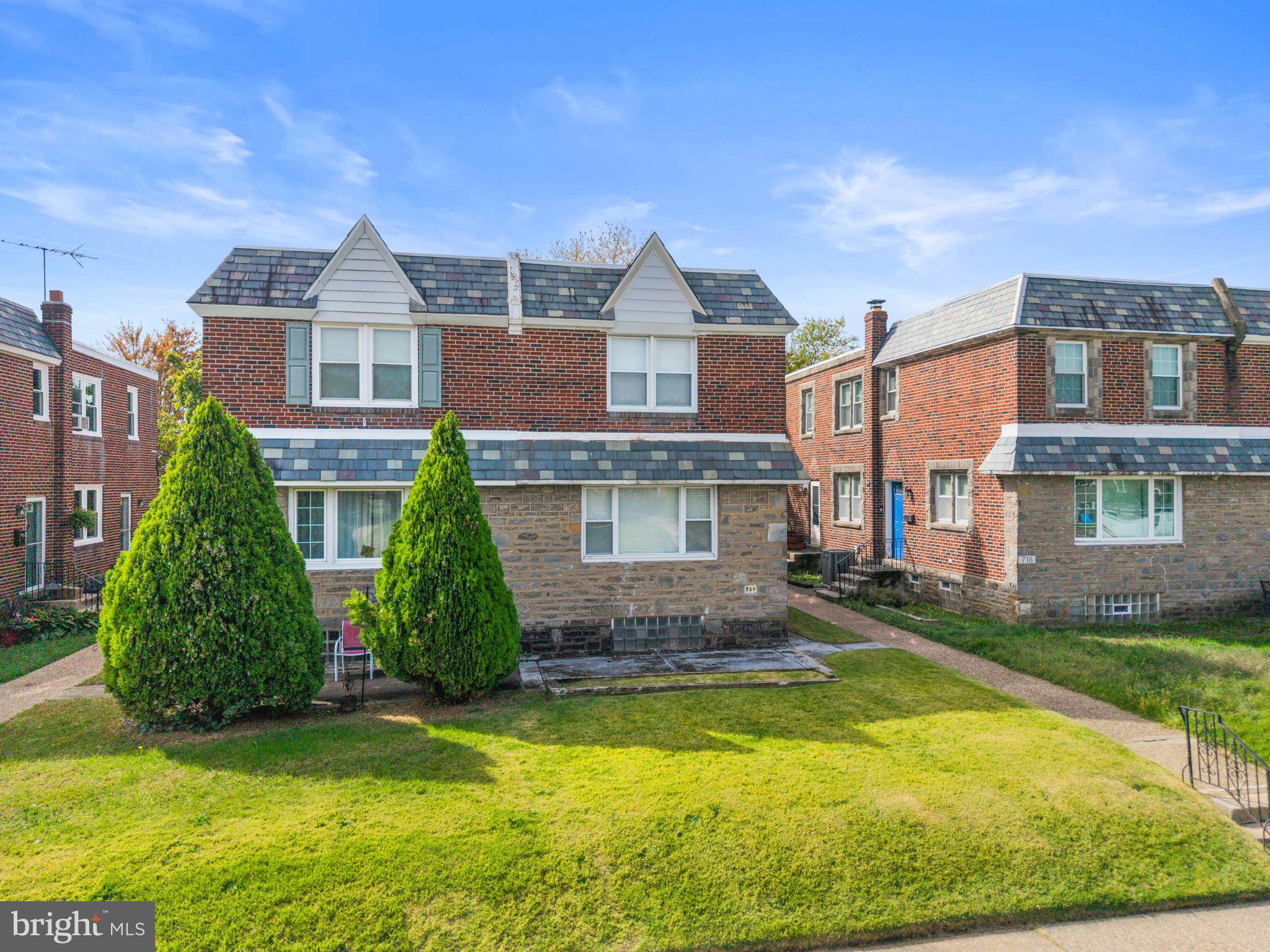 LAWNDALE - Residential