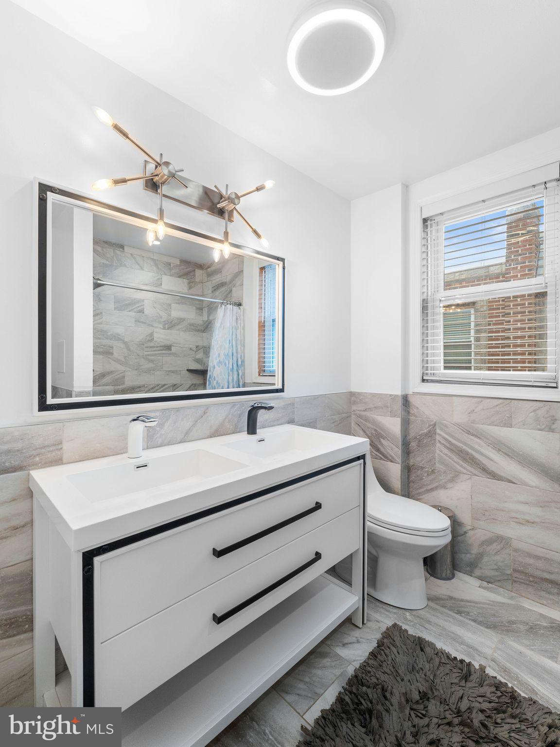 LAWNDALE - Residential