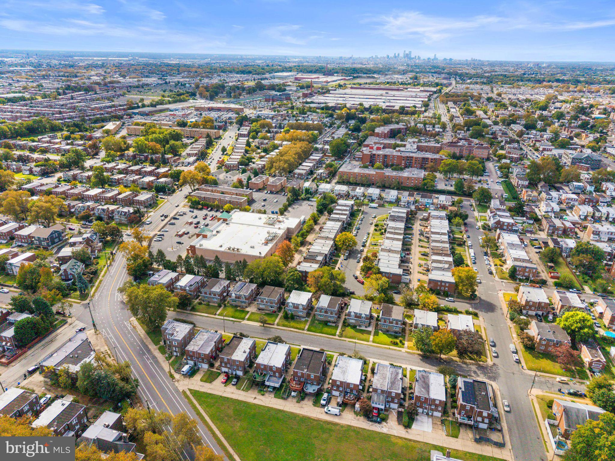 LAWNDALE - Residential