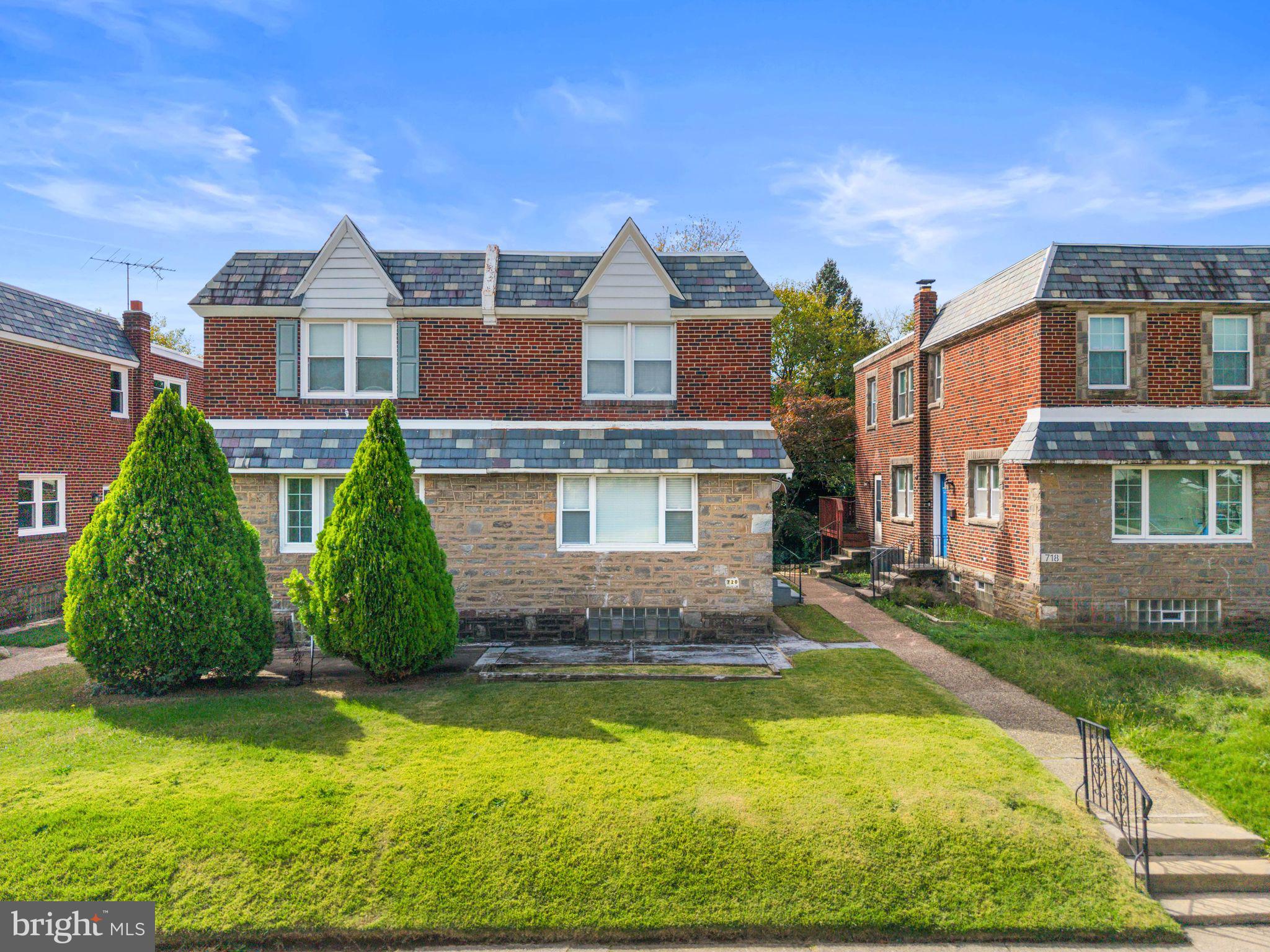 LAWNDALE - Residential