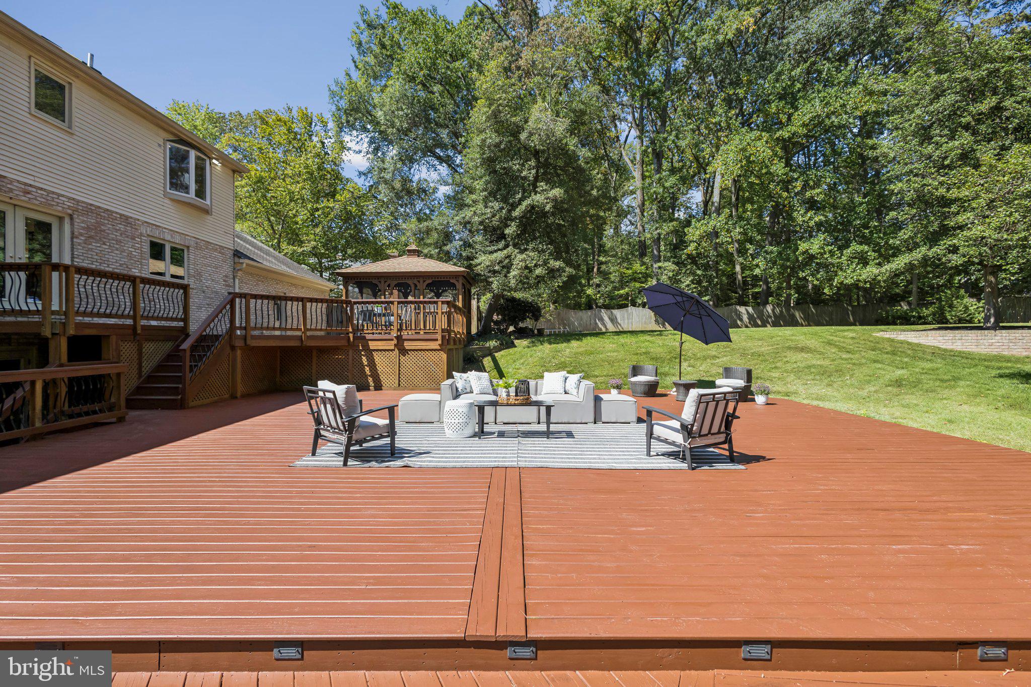 HALLOWING POINT RIVER ESTATES - Residential