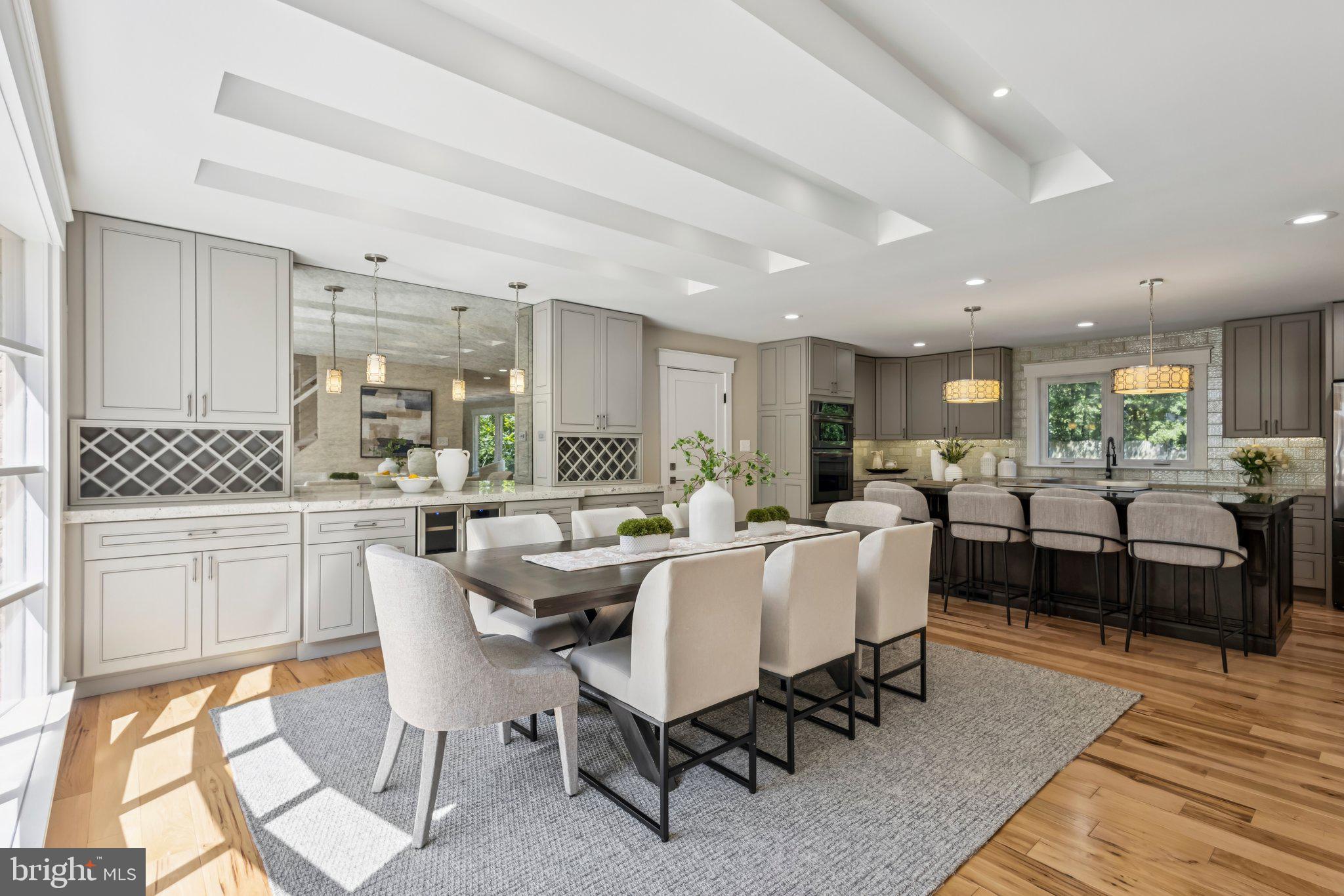 HALLOWING POINT RIVER ESTATES - Residential