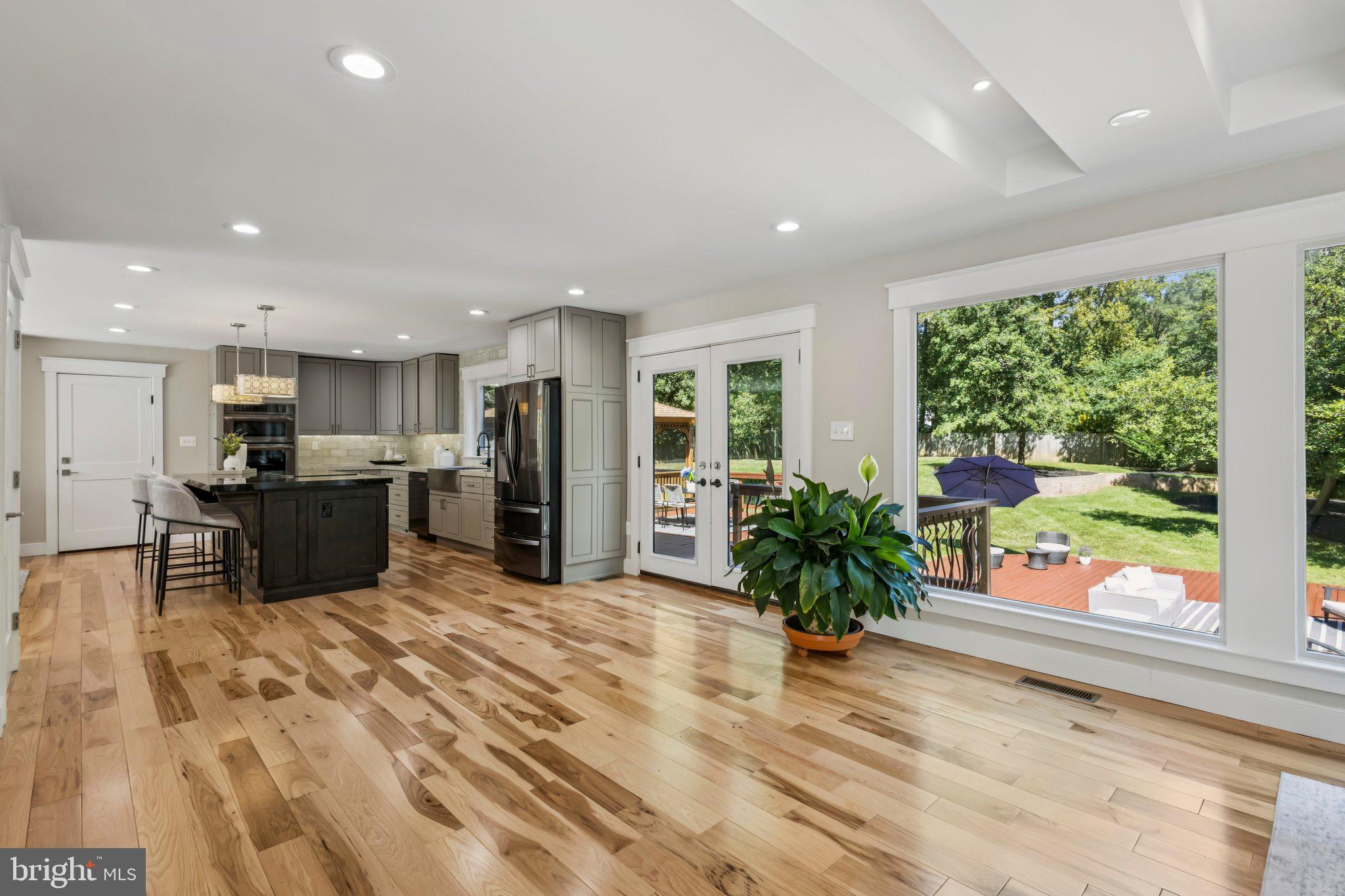 HALLOWING POINT RIVER ESTATES - Residential