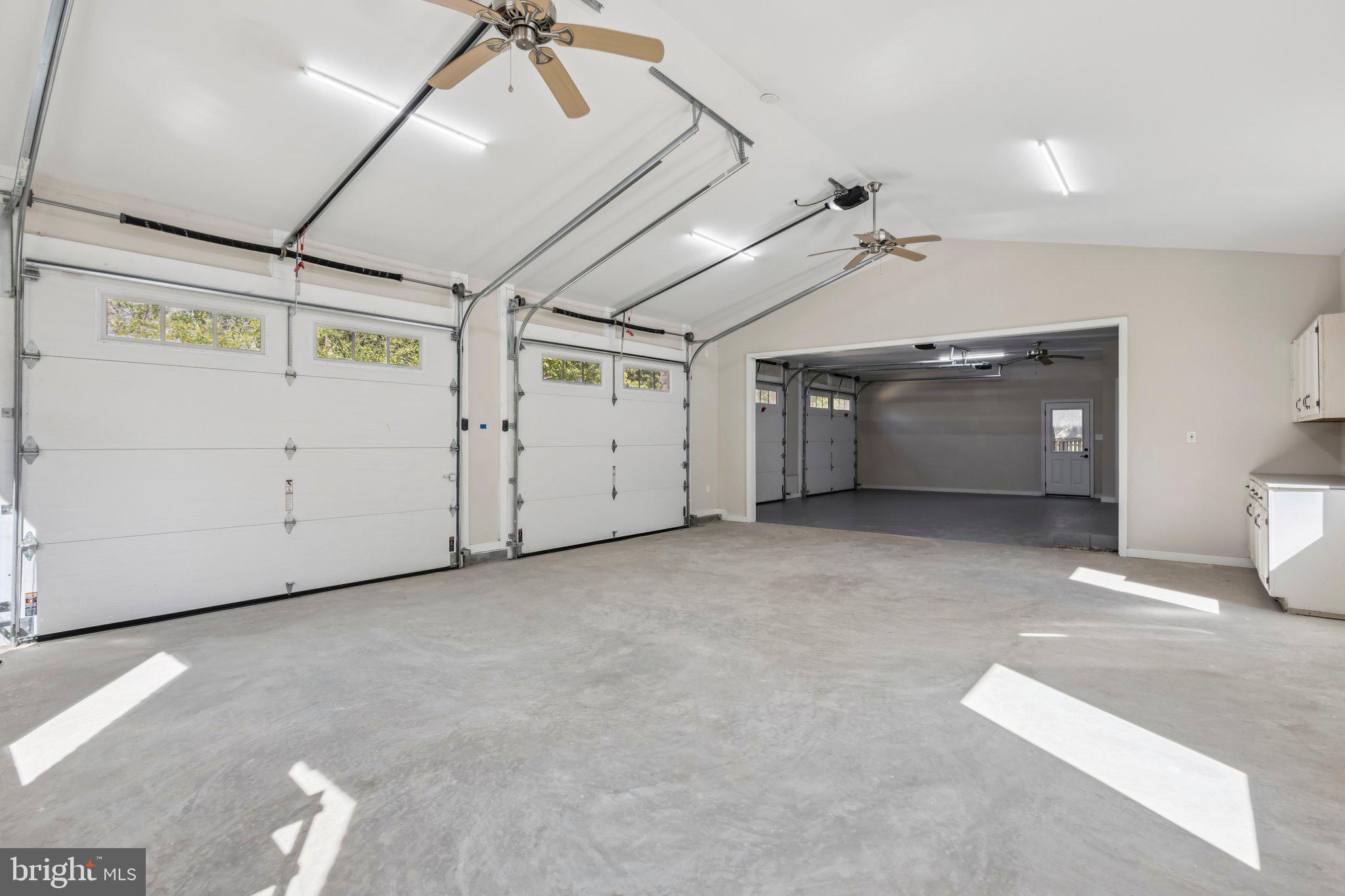 HALLOWING POINT RIVER ESTATES - Residential