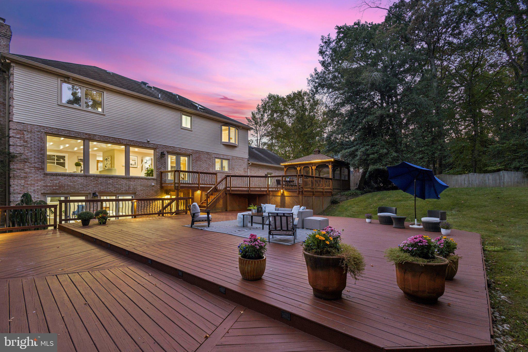 HALLOWING POINT RIVER ESTATES - Residential