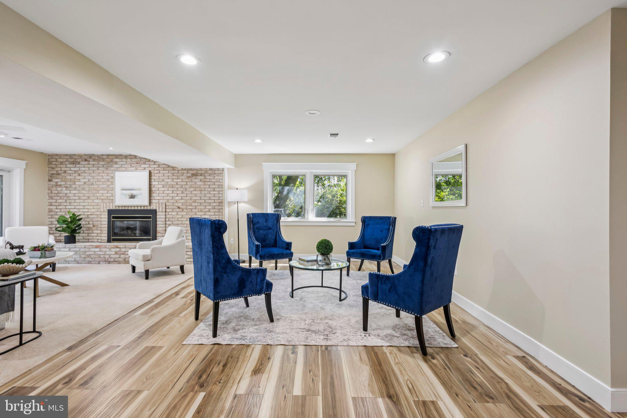 HALLOWING POINT RIVER ESTATES - Residential