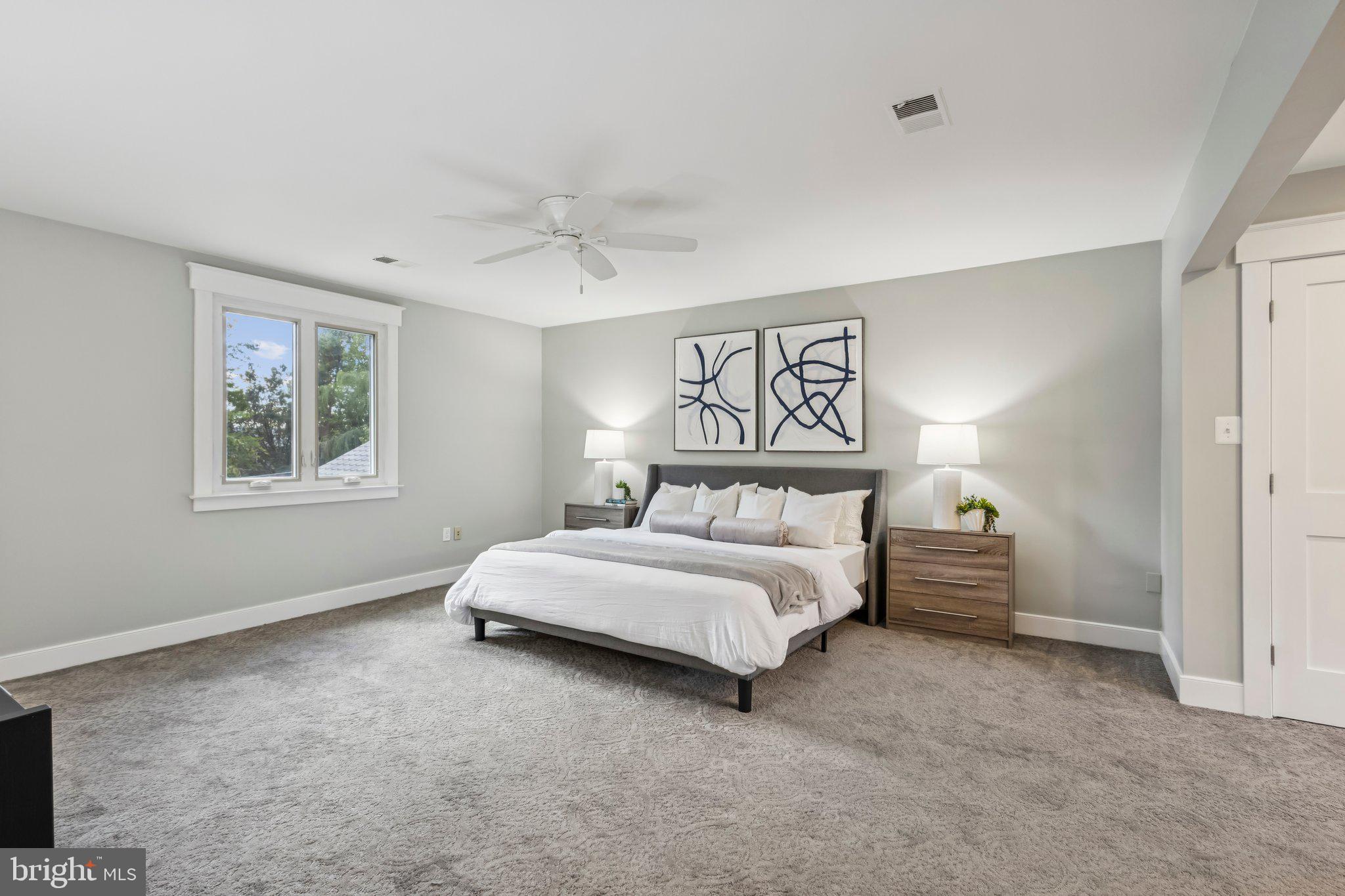 HALLOWING POINT RIVER ESTATES - Residential