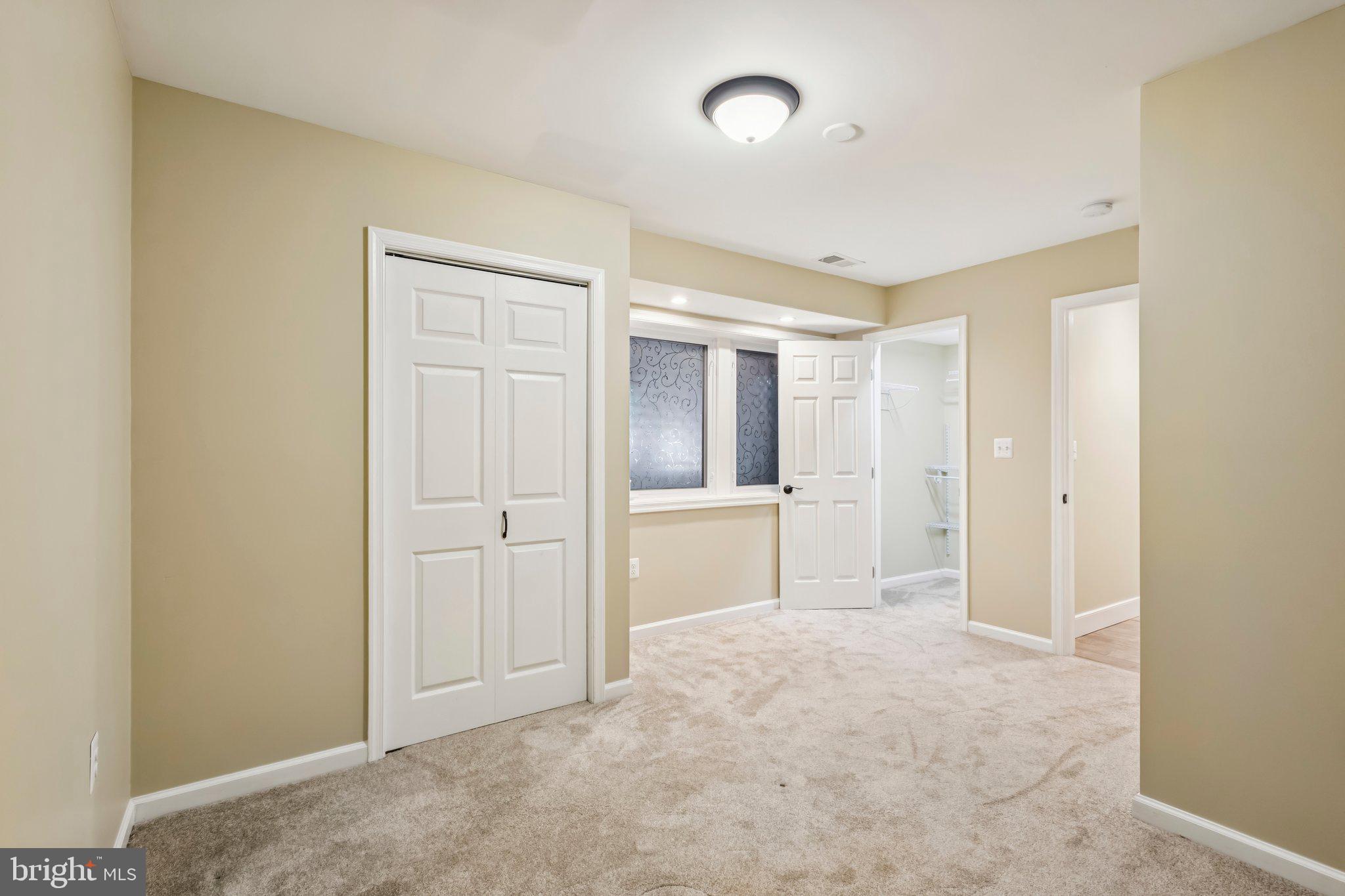 HALLOWING POINT RIVER ESTATES - Residential