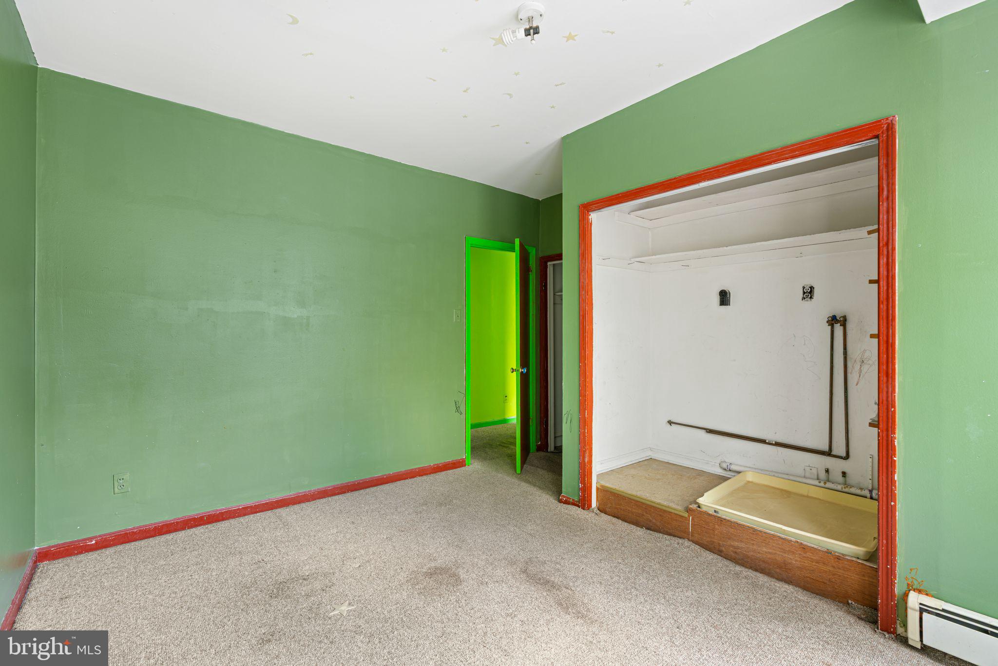 OVERBROOK PARK - Residential Income