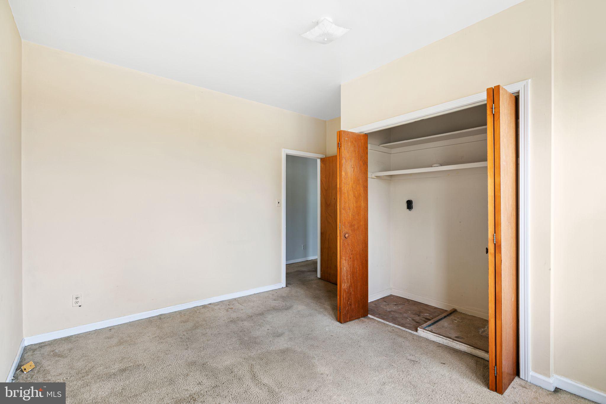 OVERBROOK PARK - Residential Income