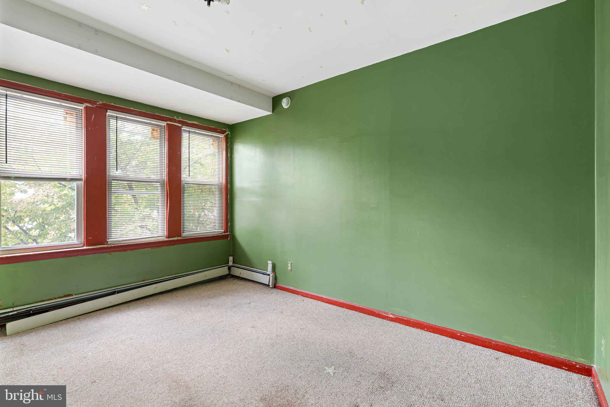 OVERBROOK PARK - Residential Income