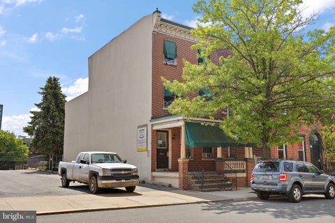 Homes For Sale - 802 N Washington Street<br/> WILMINGTON, DE 19801