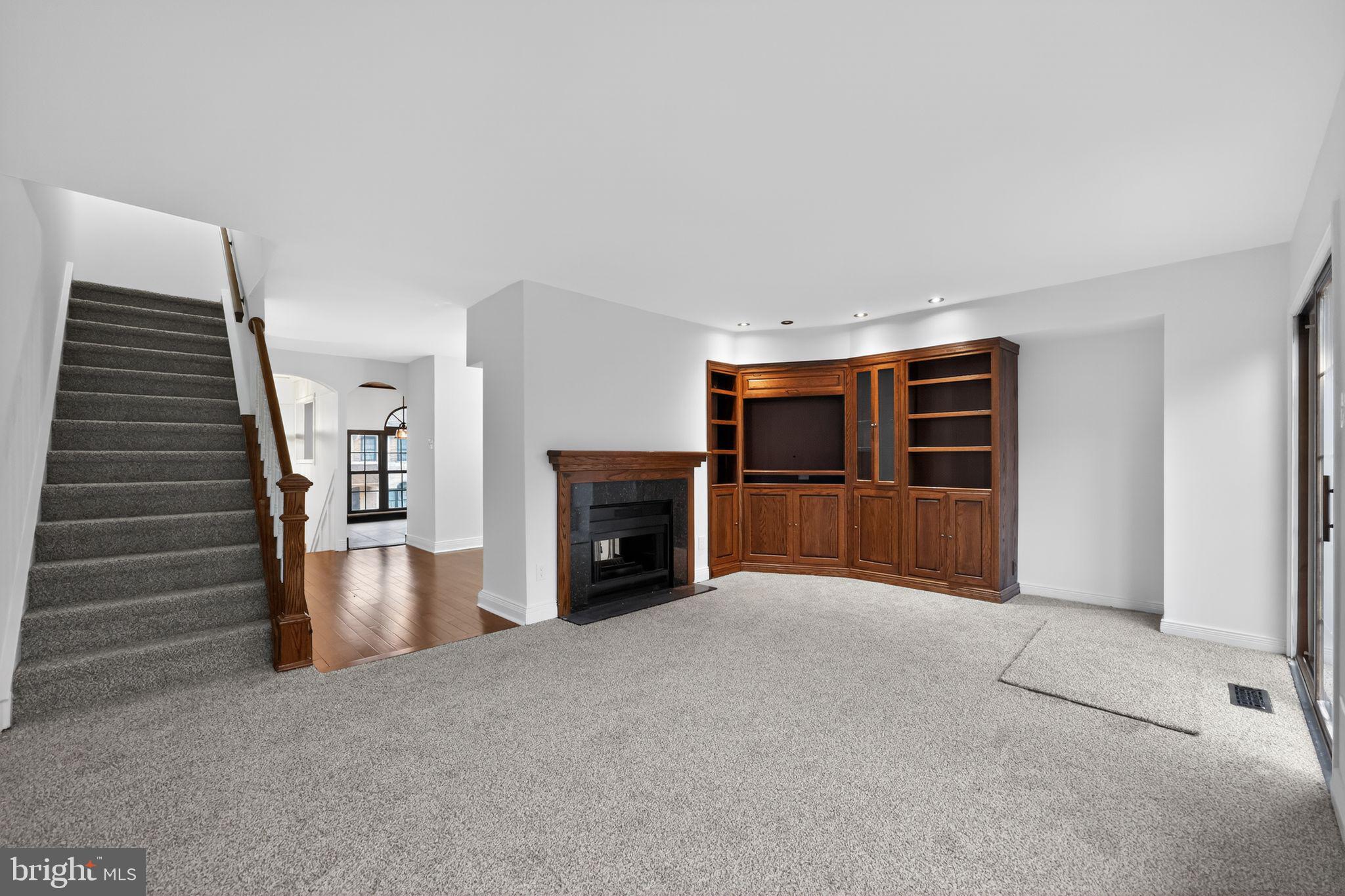 3305 KESWICK WAY 3305D