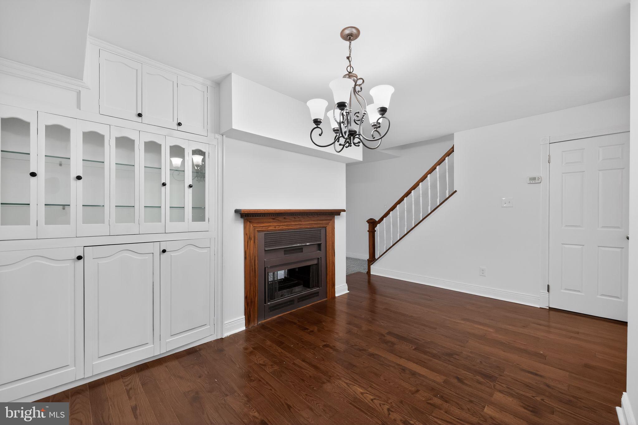 WILLISTOWN WOODS - Residential Lease