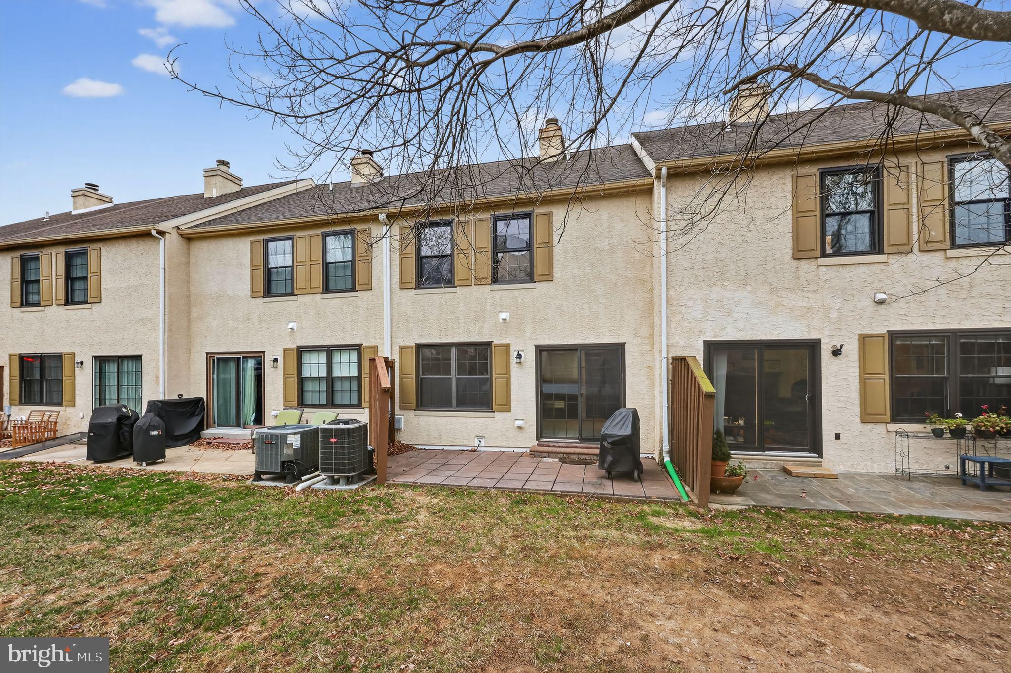 WILLISTOWN WOODS - Residential Lease