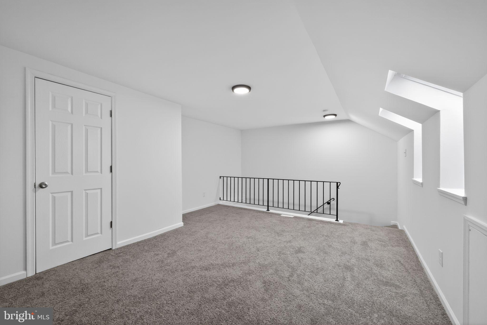 WILLISTOWN WOODS - Residential Lease