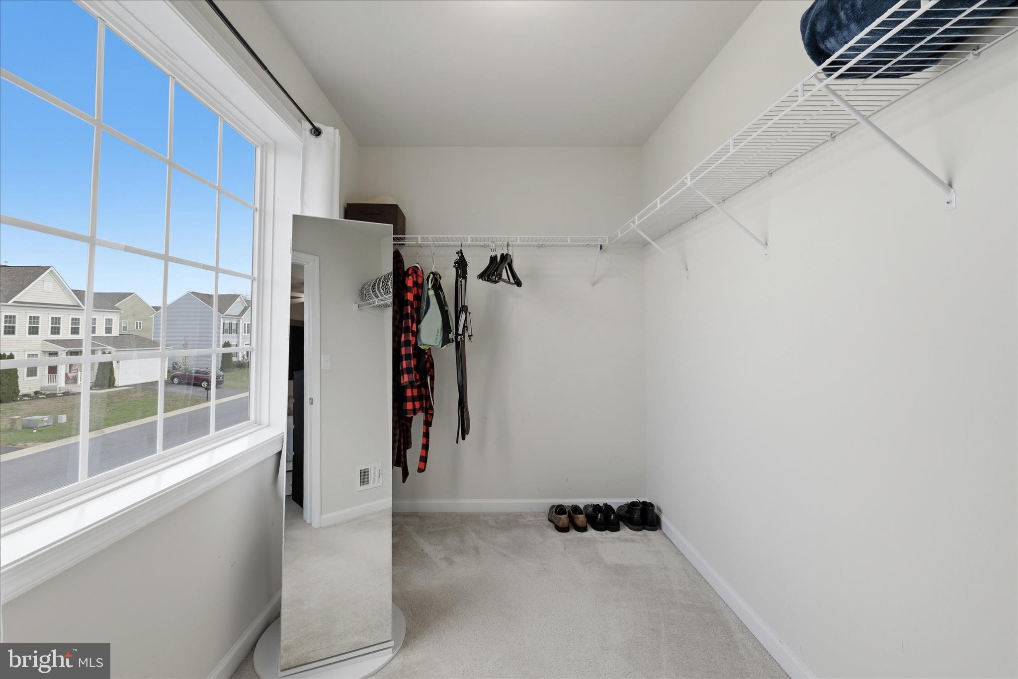 THE VILLAGE OF WASHINGTON TRAIL EAST - Residential