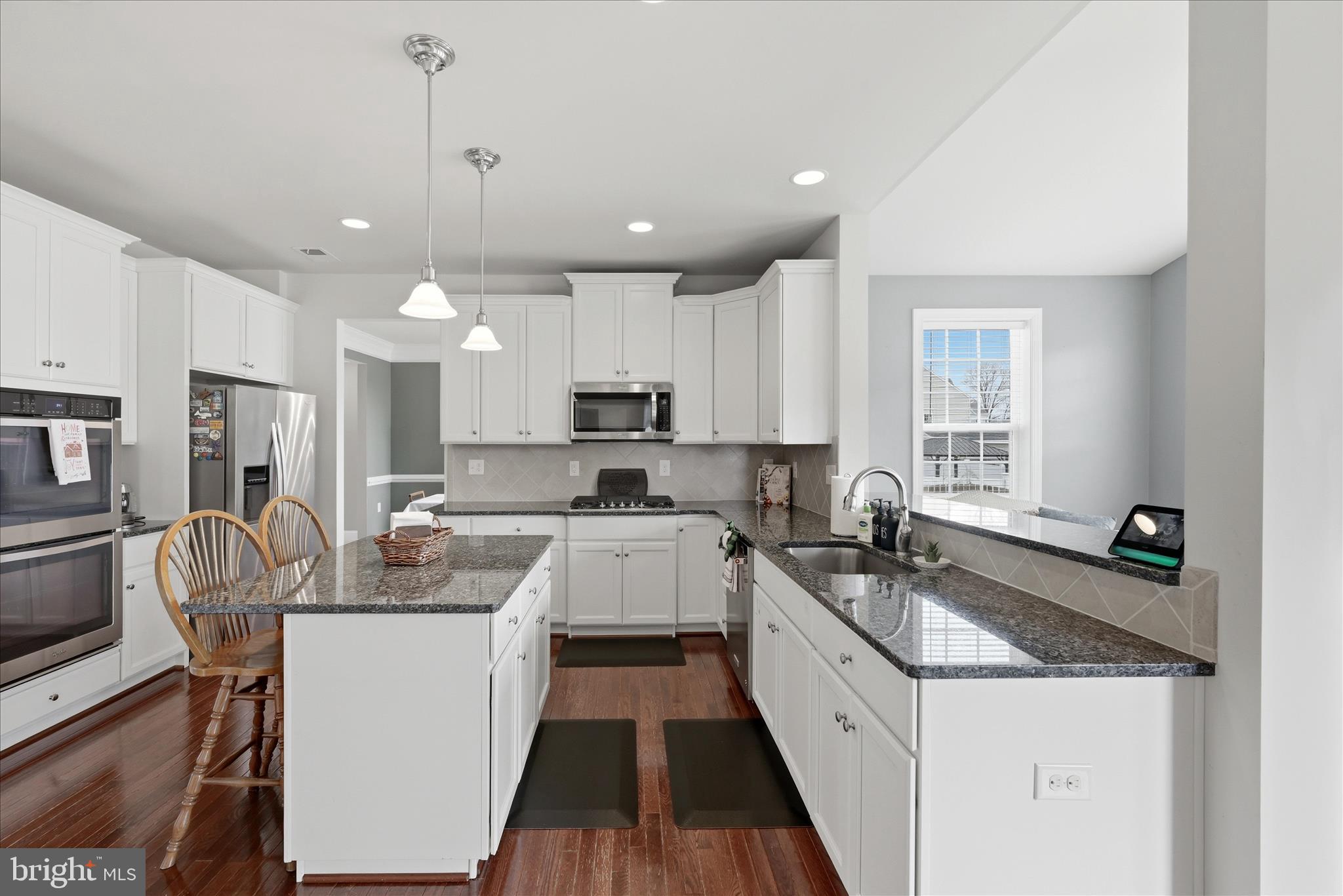 THE VILLAGE OF WASHINGTON TRAIL EAST - Residential