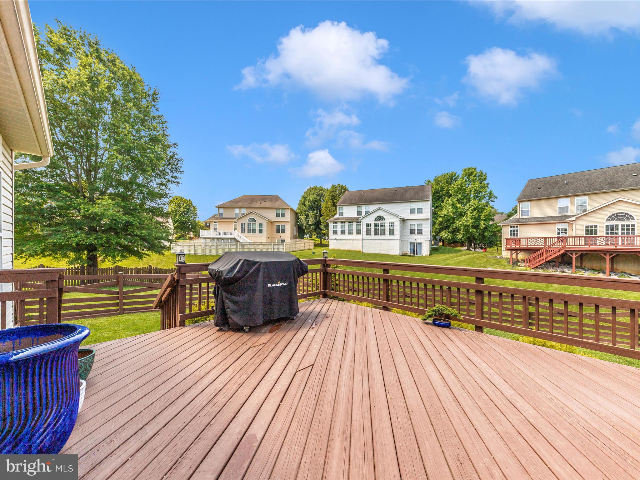 MADDEX FARM - Residential