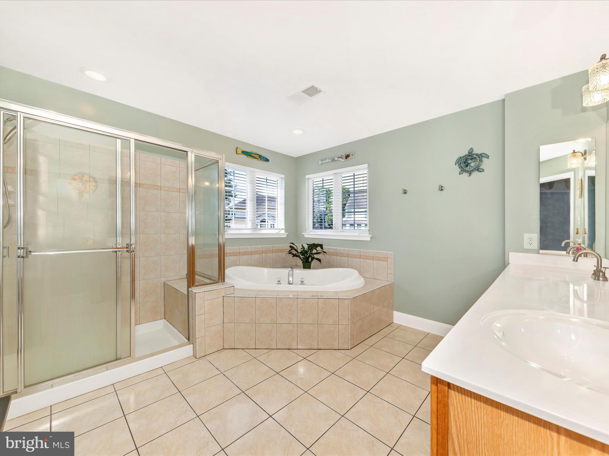 MADDEX FARM - Residential