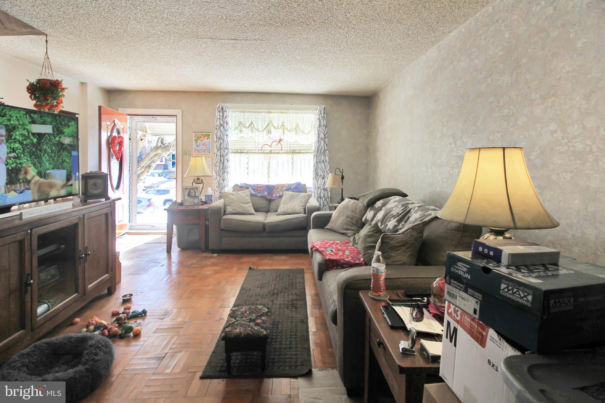 MAYFAIR - Residential