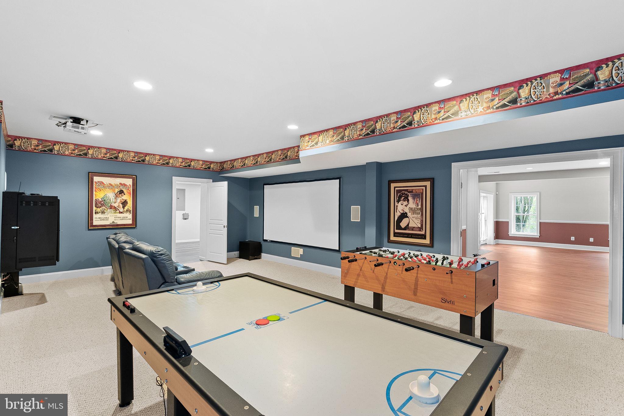 ASHBURN - Residential