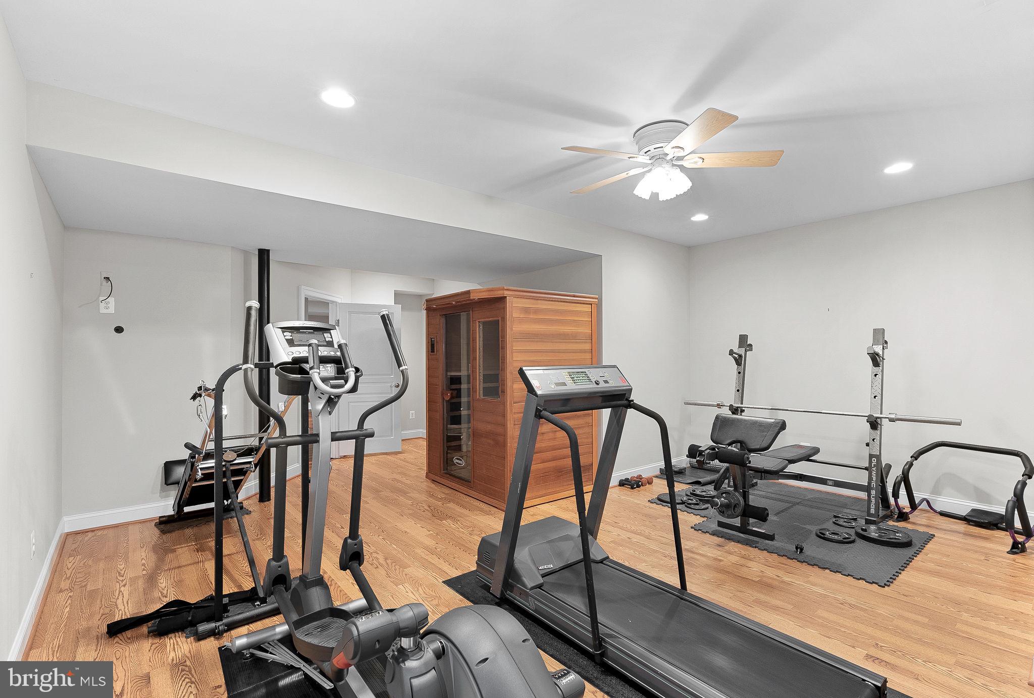 ASHBURN - Residential