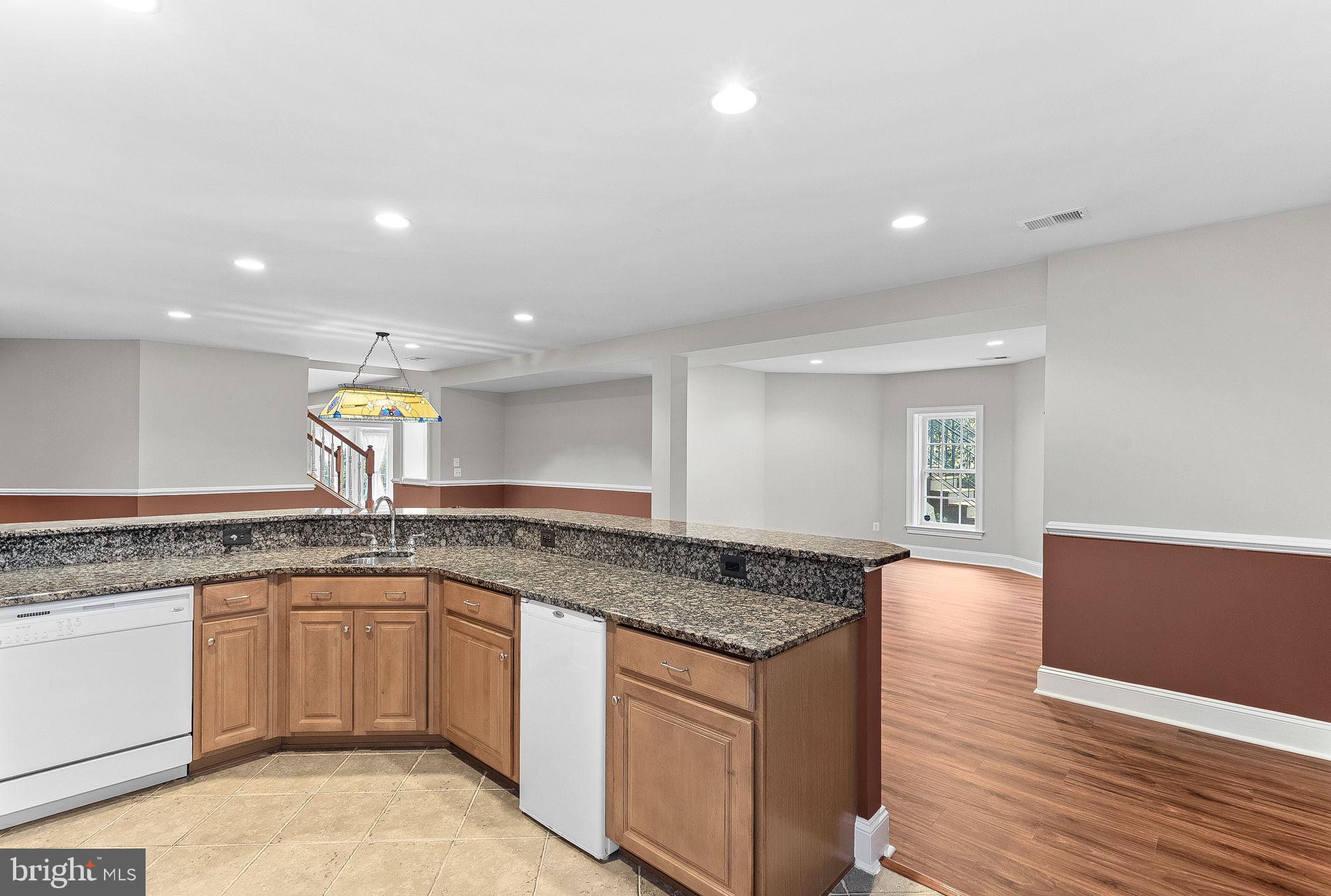 ASHBURN - Residential