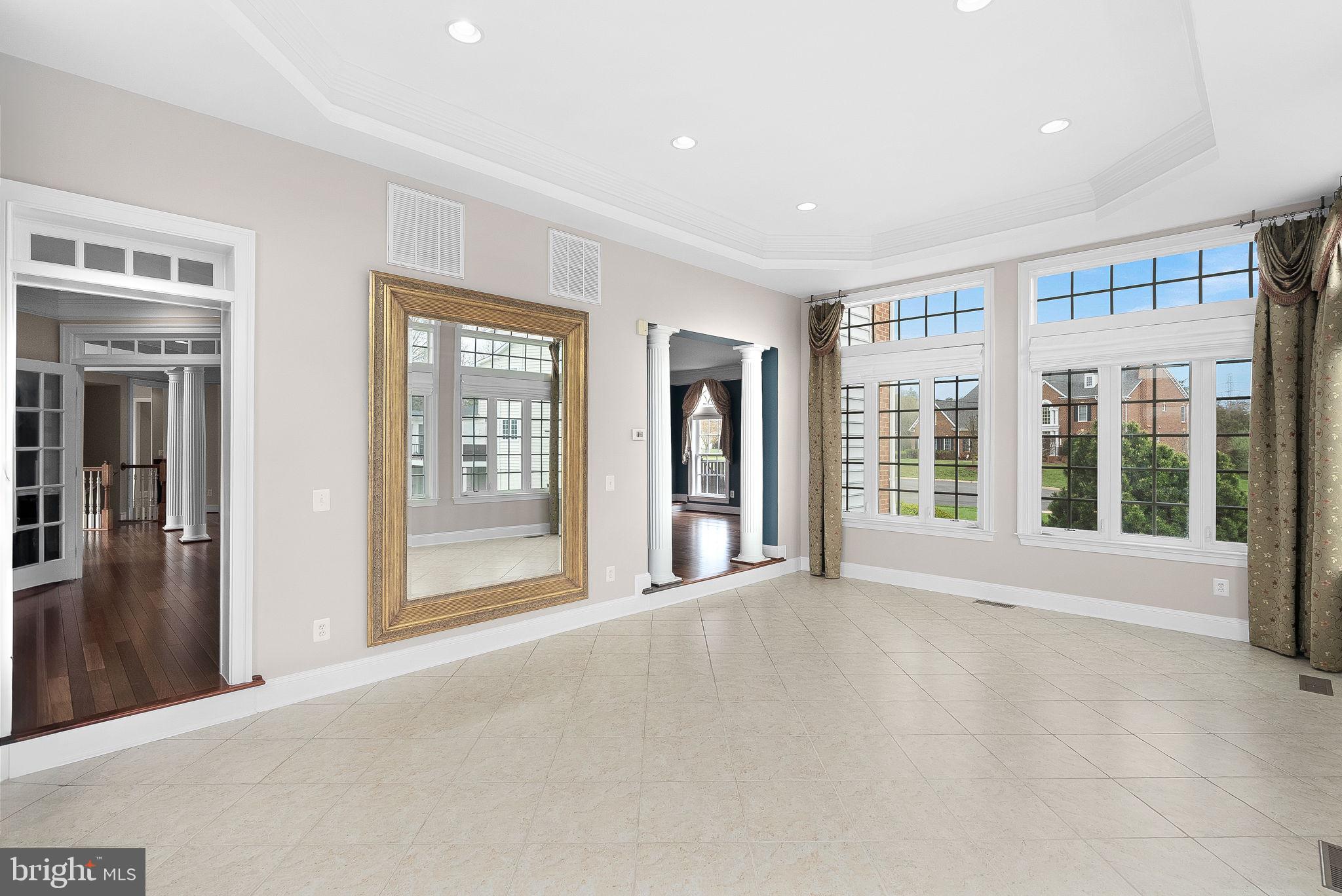 ASHBURN - Residential