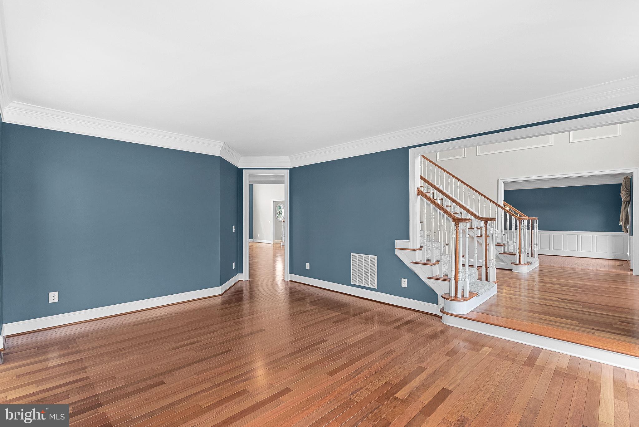 ASHBURN - Residential