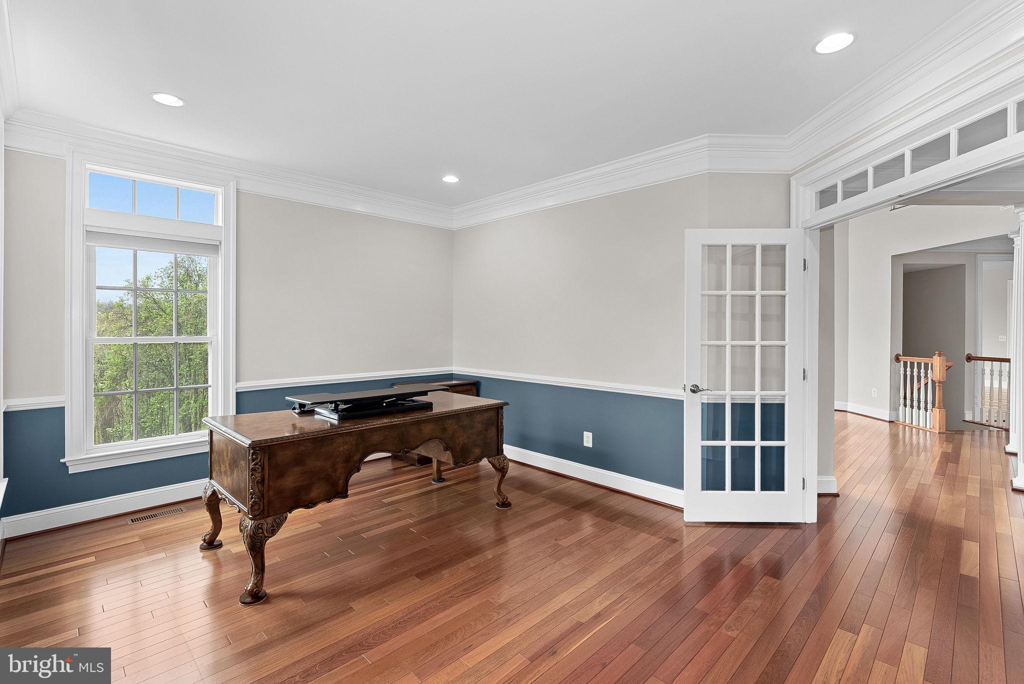 ASHBURN - Residential