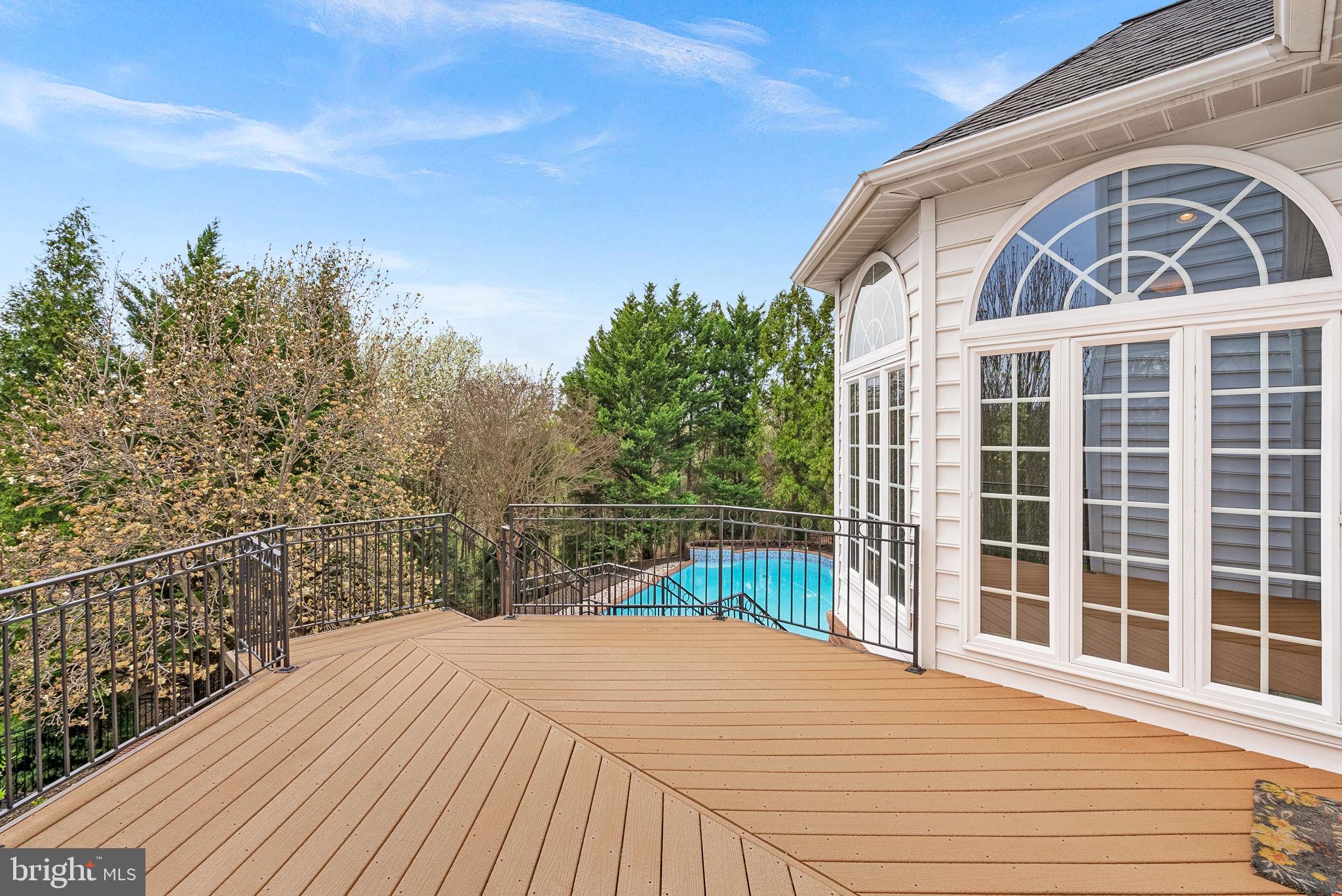 ASHBURN - Residential