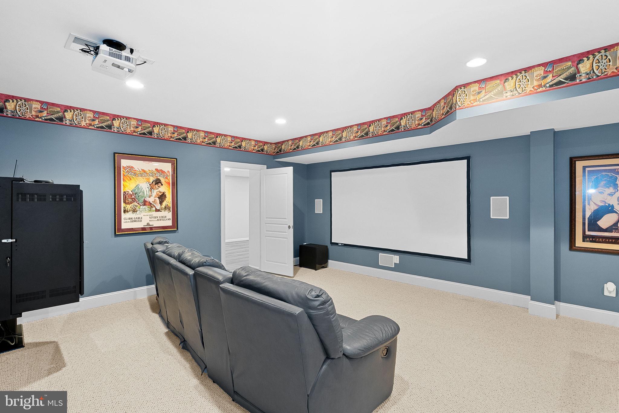 ASHBURN - Residential