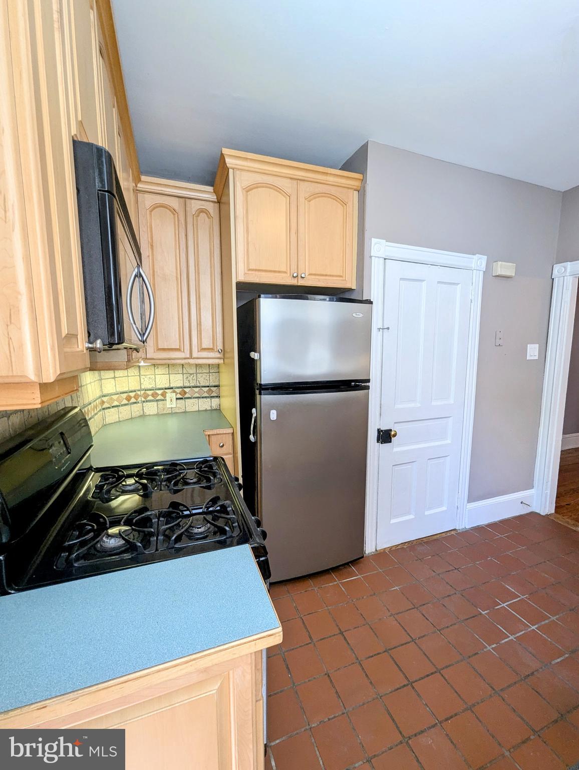 ROXBOROUGH - Residential Lease