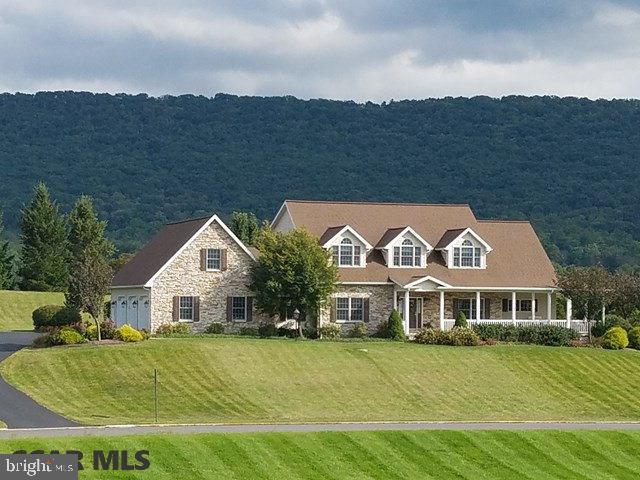 HUNTRIDGE MANOR - Residential