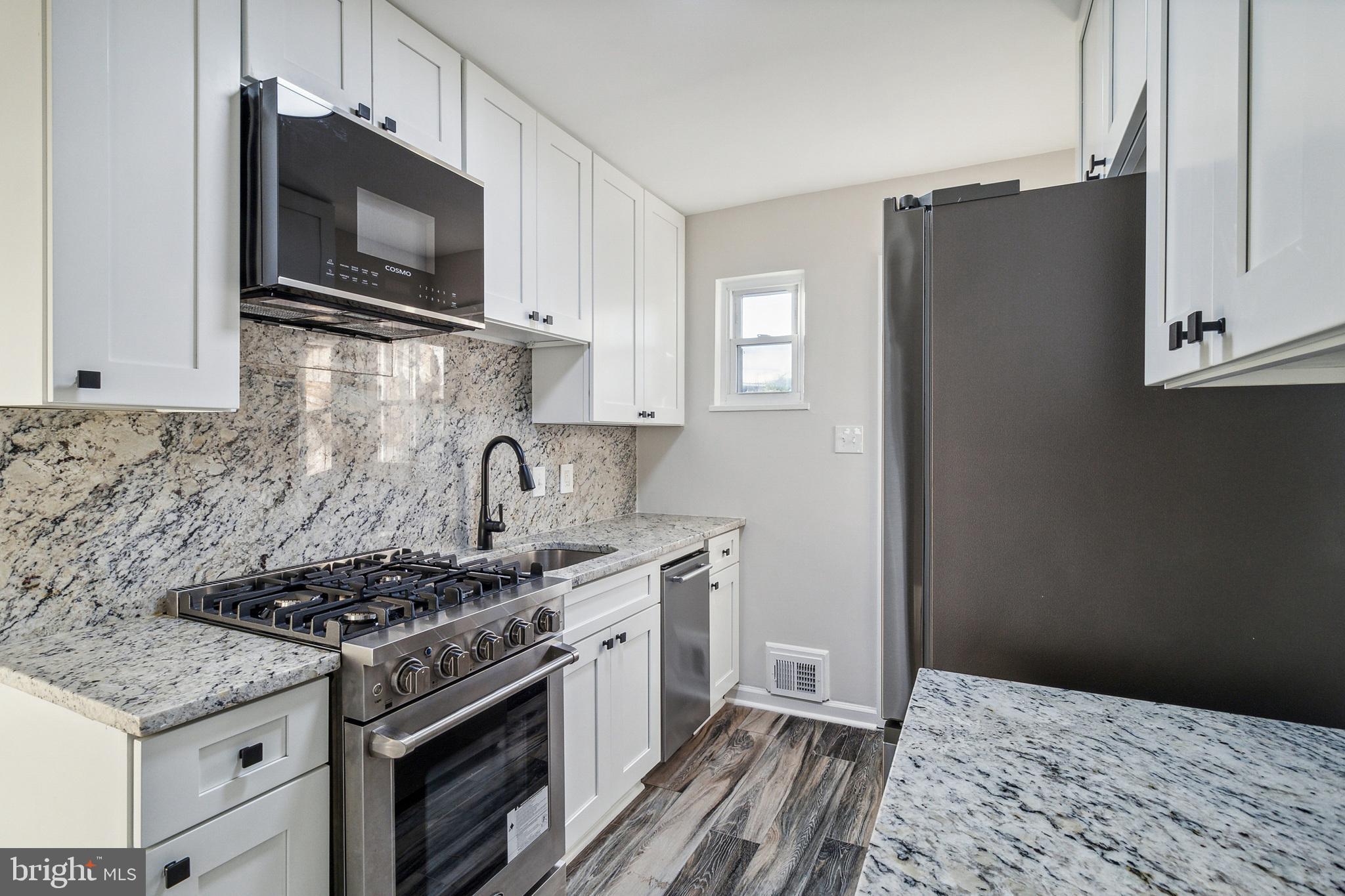 WAKEFIELD - Residential