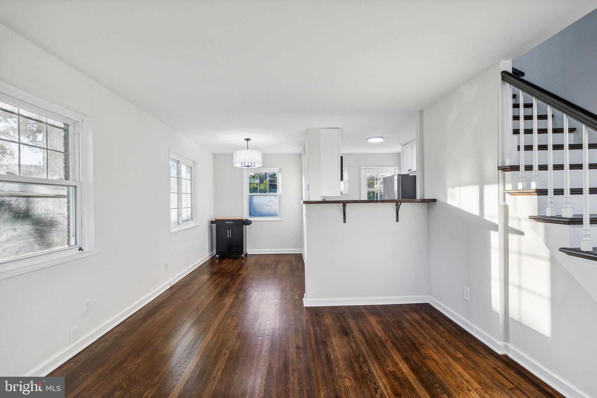 WAKEFIELD - Residential