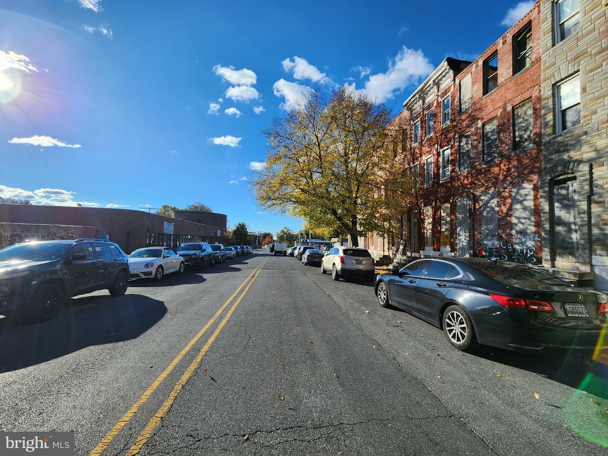 SANDTOWN-WINCHESTER - Residential