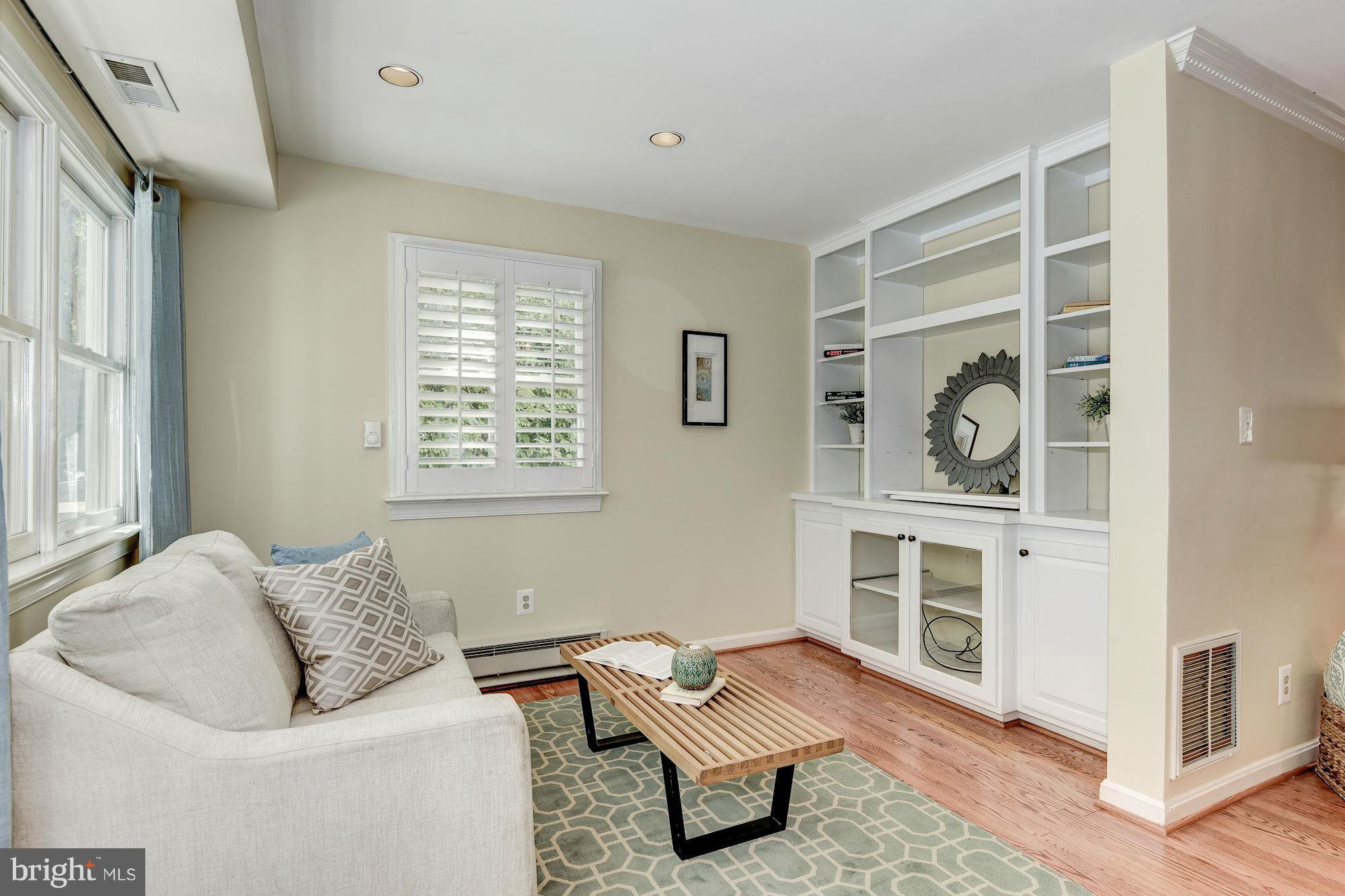 NORTH CHEVY CHASE - Residential