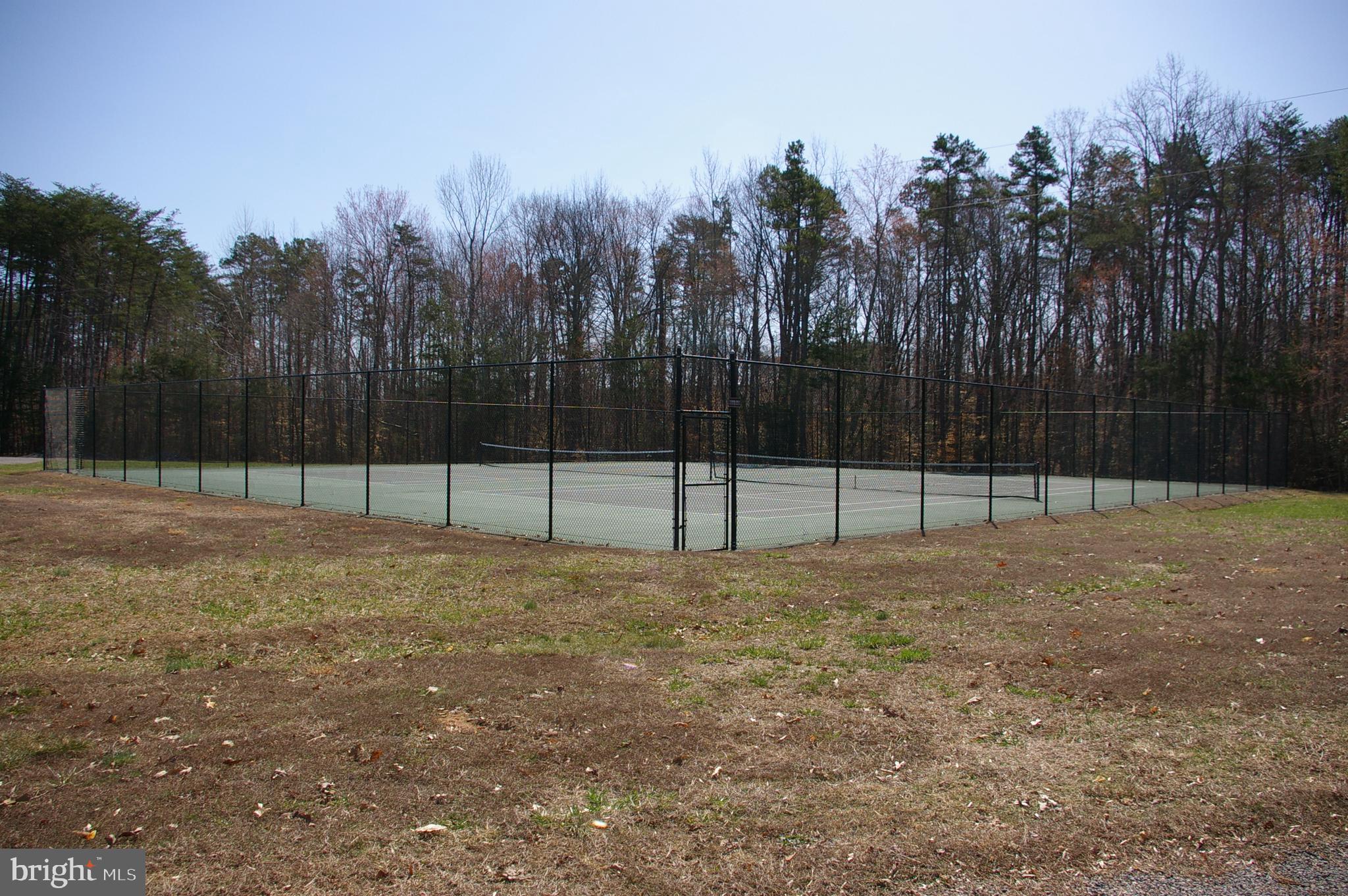 WINDWOOD COVES - Land