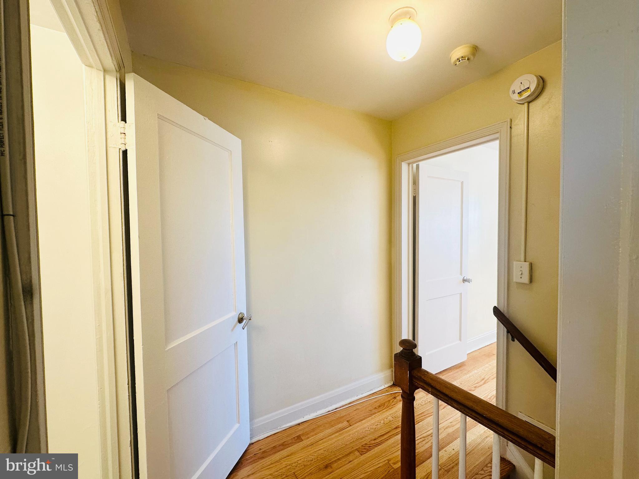 HILLENDALE - Residential Lease