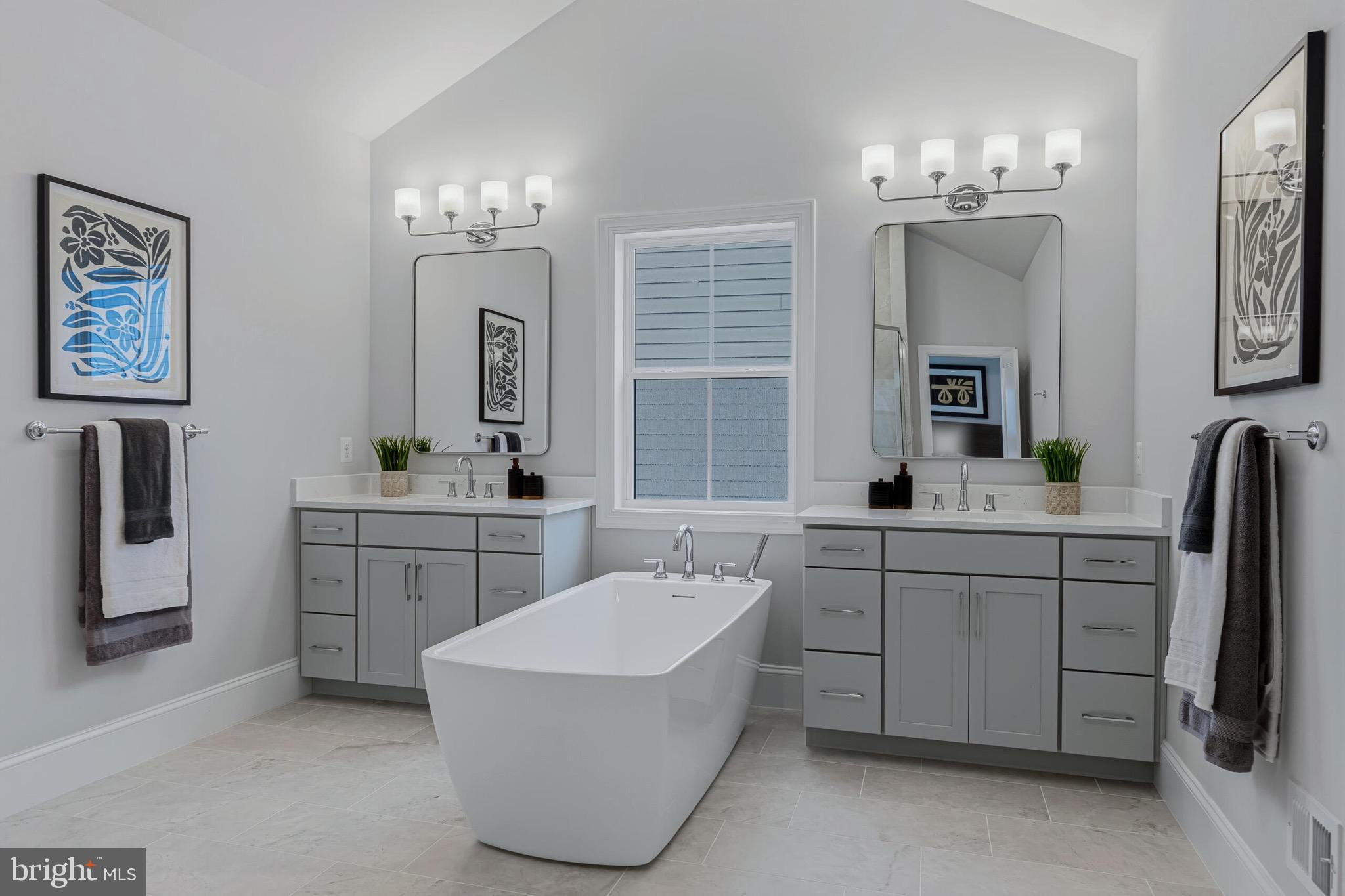 ARLINGTON - Residential