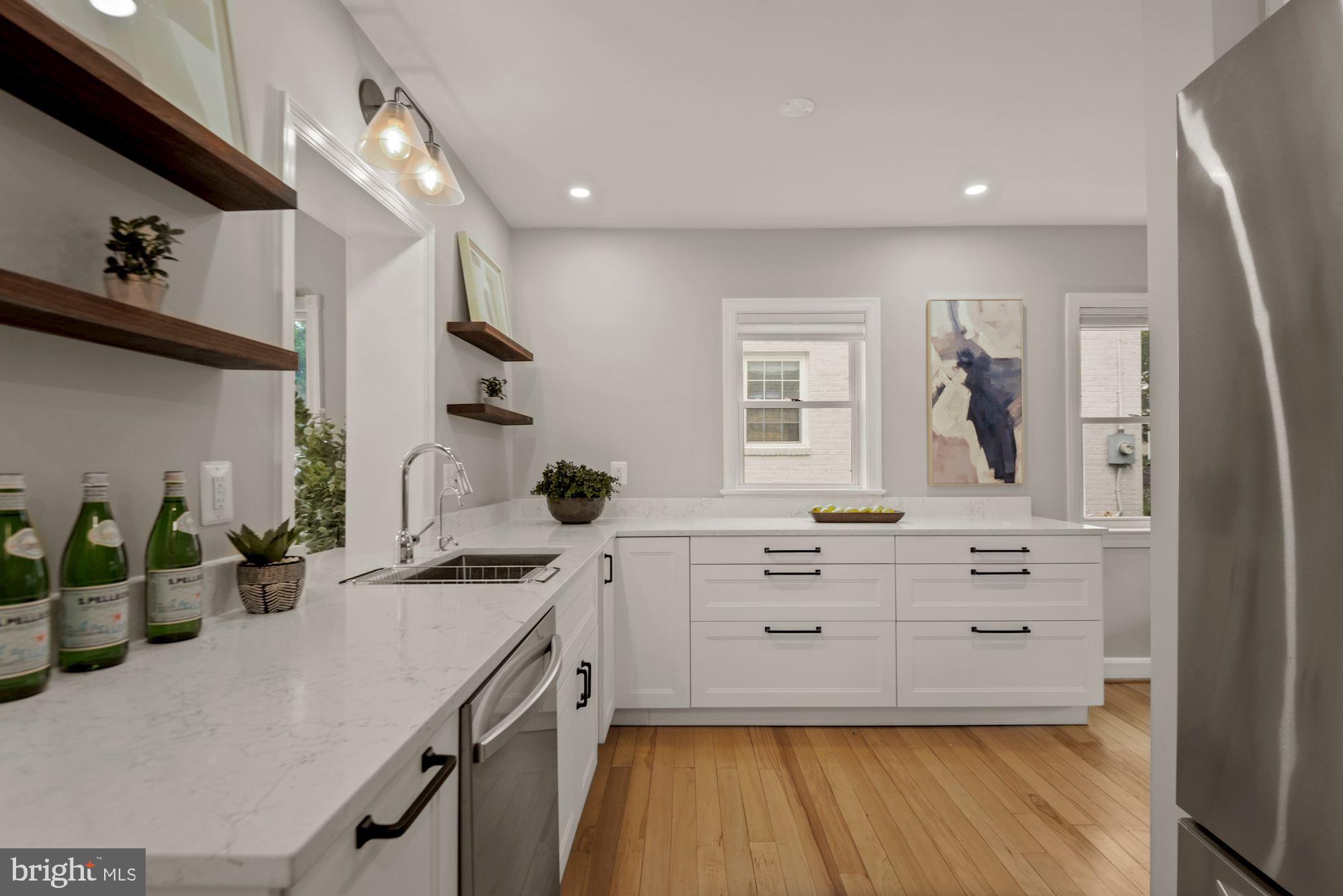 DEL RAY - Residential