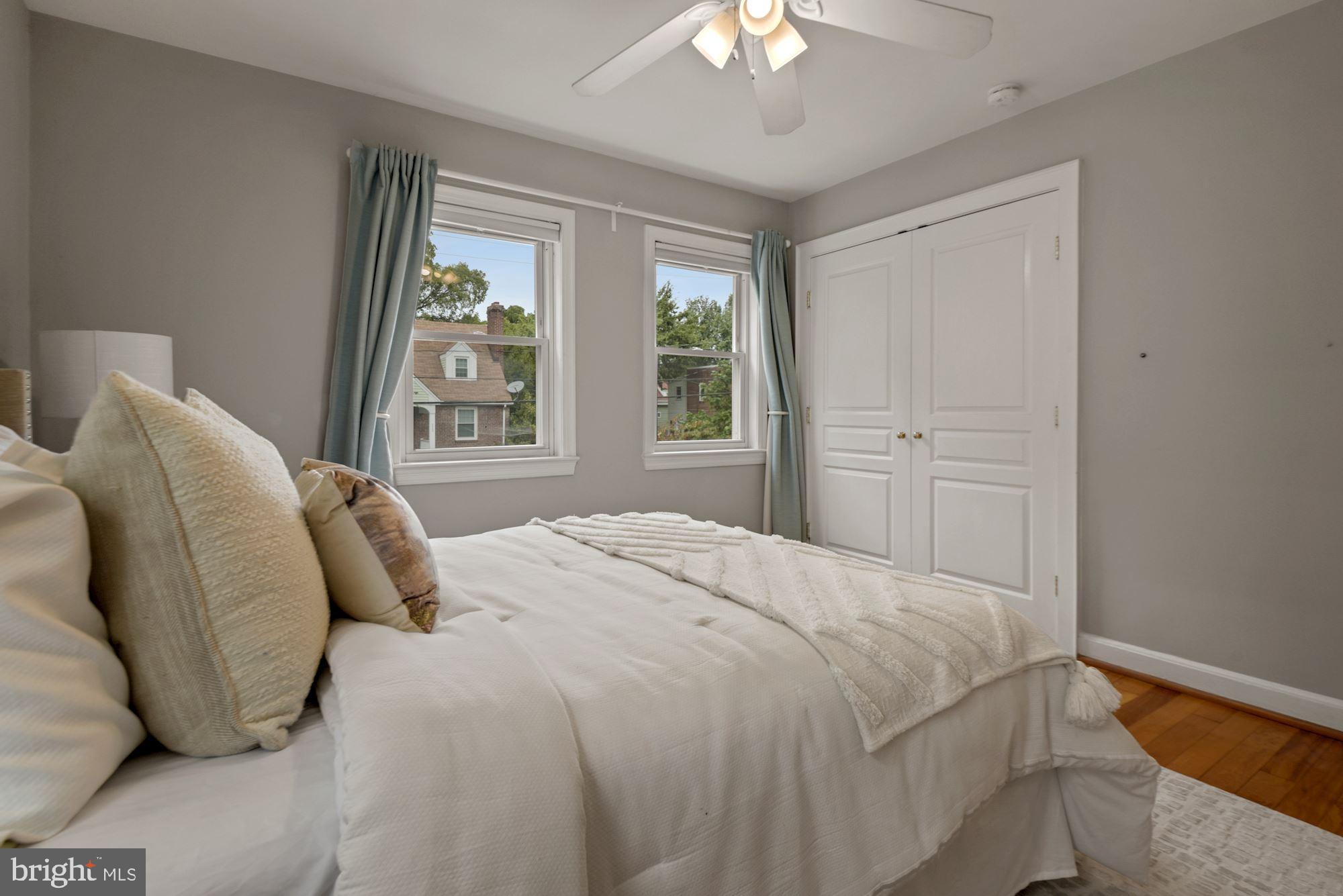 DEL RAY - Residential