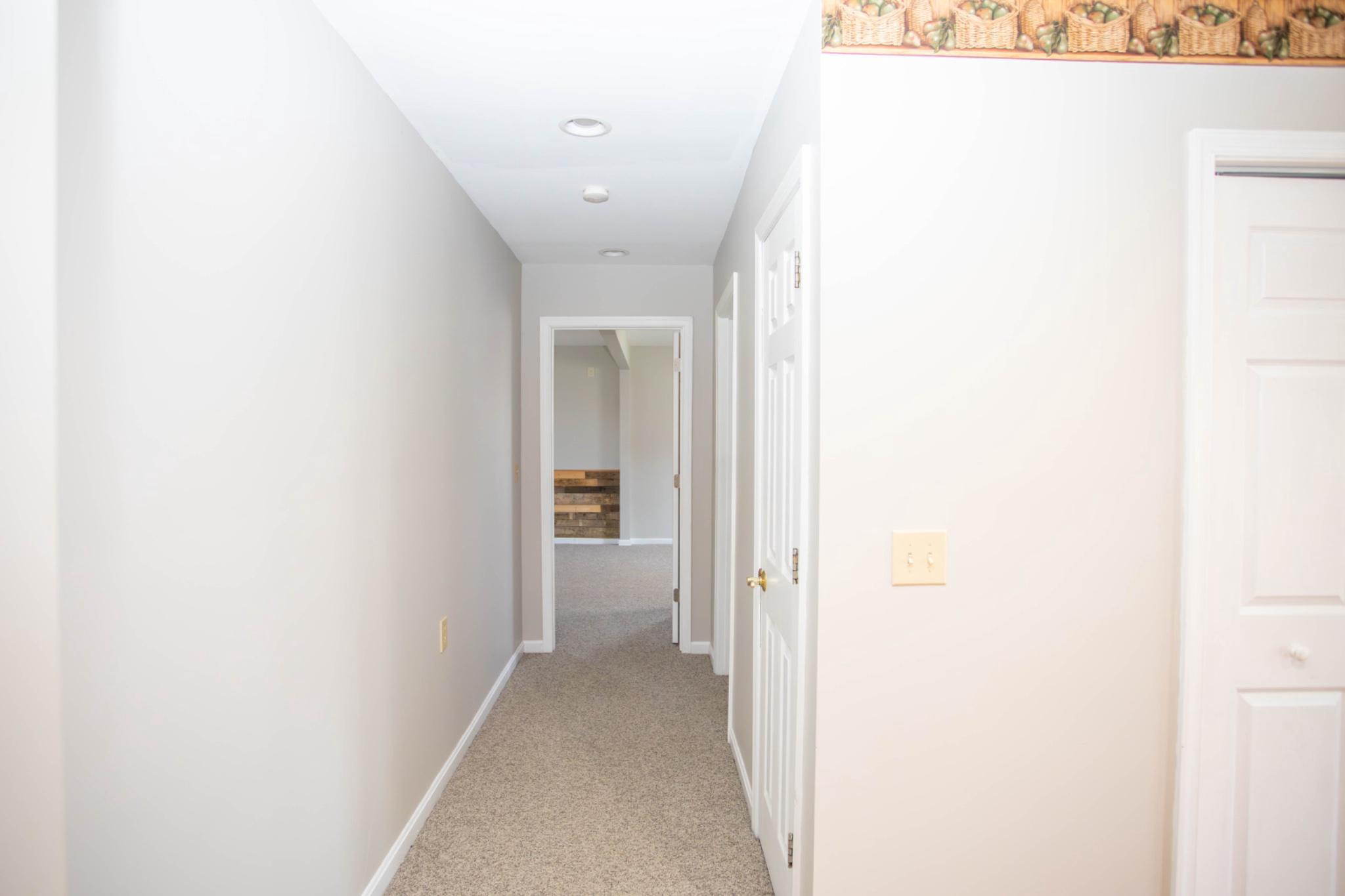 HICKORY WOODS - Residential